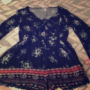 Long sleeve romper